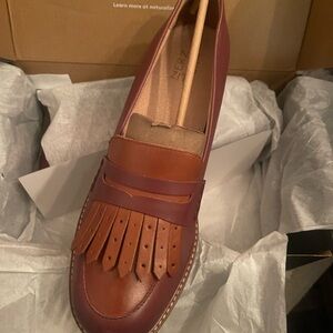 Naturalizer loafers